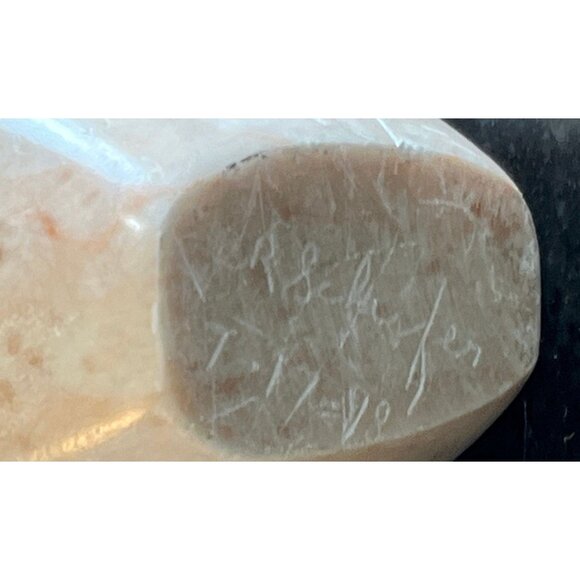 Vintage Handmade Quartz Polar Bear Sculpture Signed By The Artist 7/17/78 Pink S - Picture 9 of 10